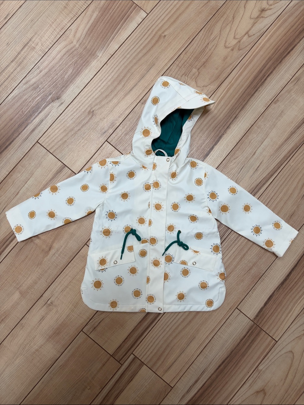 Kids White Sun-Print Raincoat with Green Lining